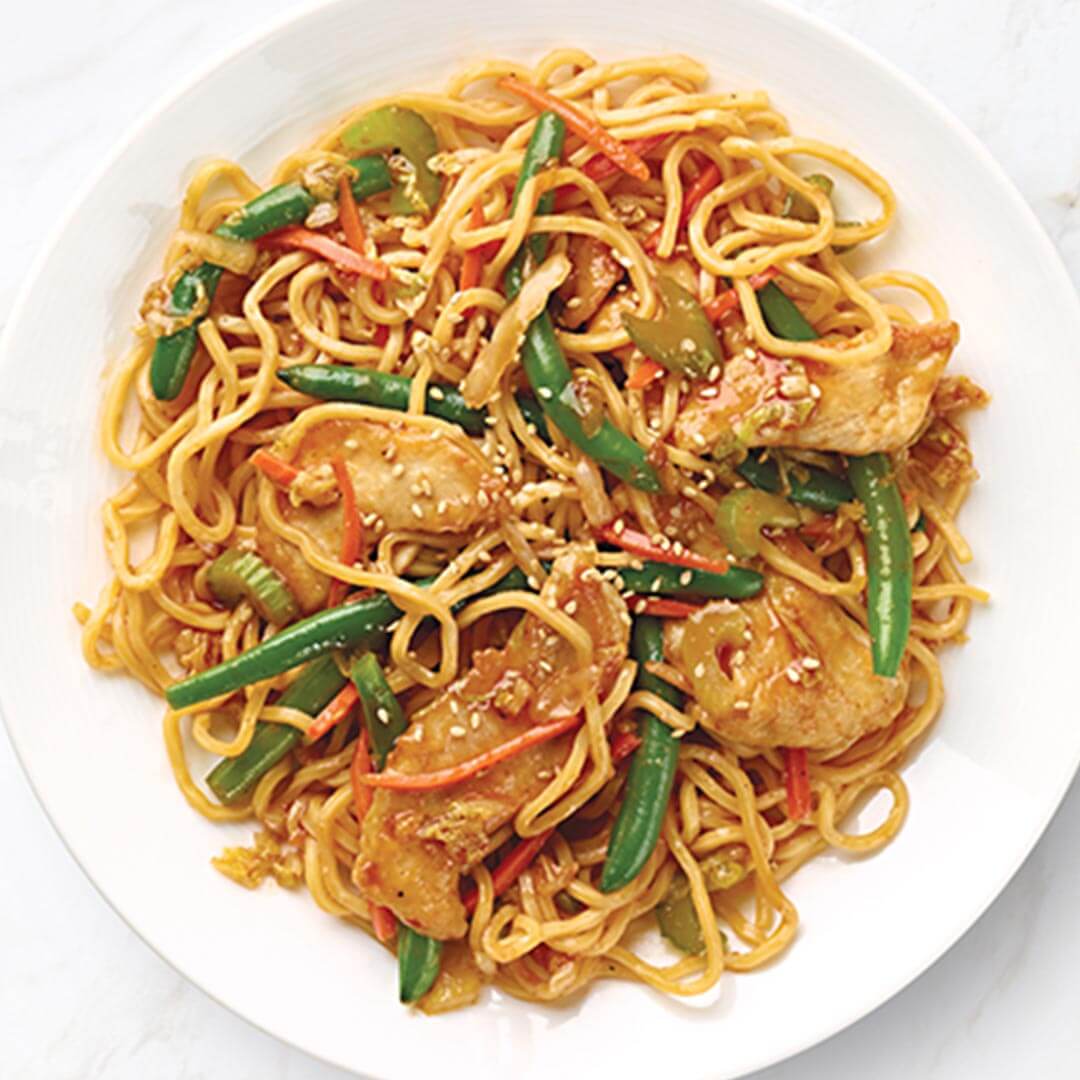 Sesame Chicken with Lo Mein & Green Beans